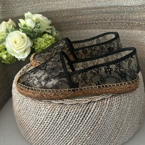 Dolce & Gabbana Black Floral Lace Espadrilles